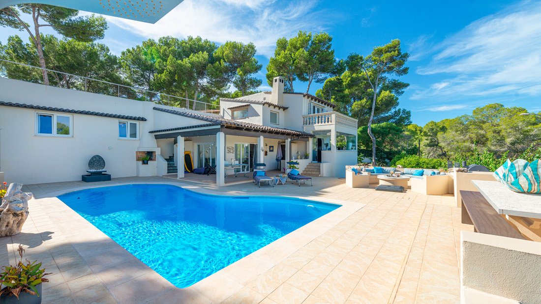 Villa in Sol de Mallorca, Calvia, Balearic Islands 1 - 18954746