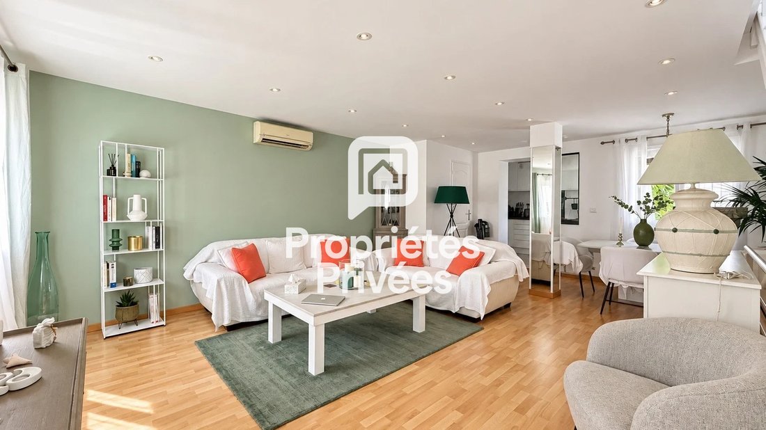 Villa in Mazargues, Marseille, Provence-Alpes-Côte d'Azur 2 - 18337658