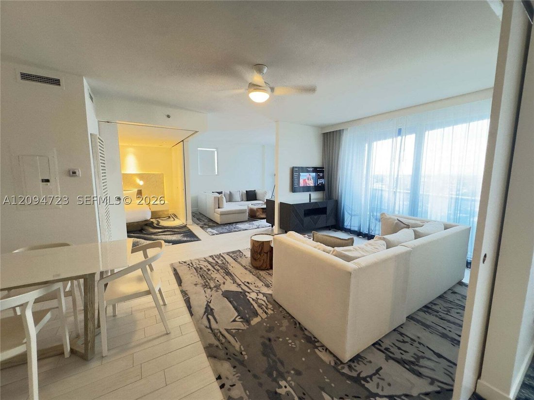Condo in Fort Lauderdale, Florida, United States 2 - 18948566