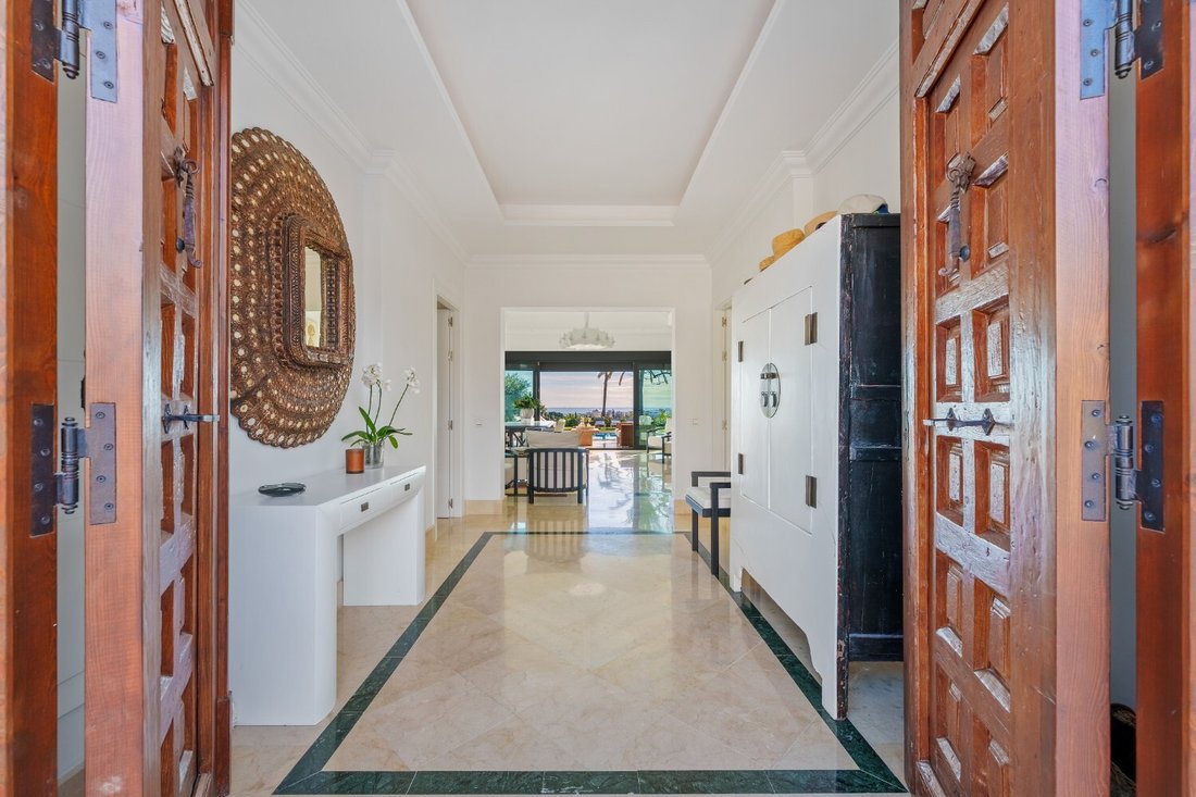 Villa in Nueva Andalucia, Marbella, Spain 5 - 18949670