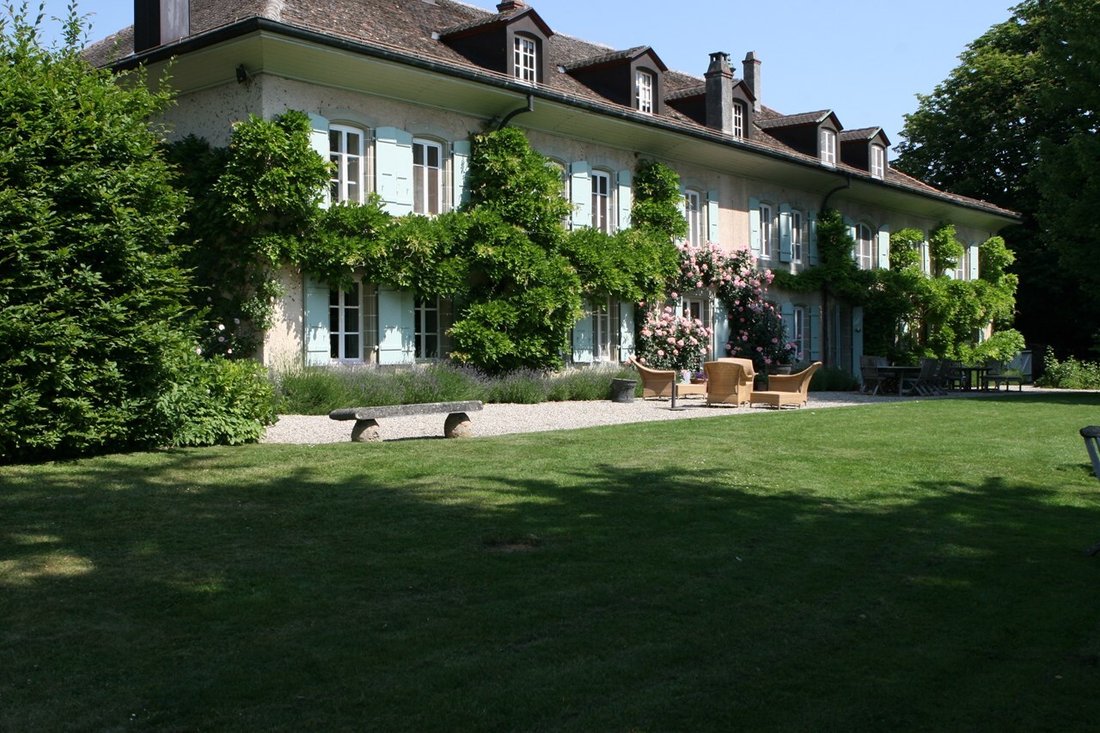 Apartment in Tolochenaz, Vaud, Switzerland 1 - 18948313