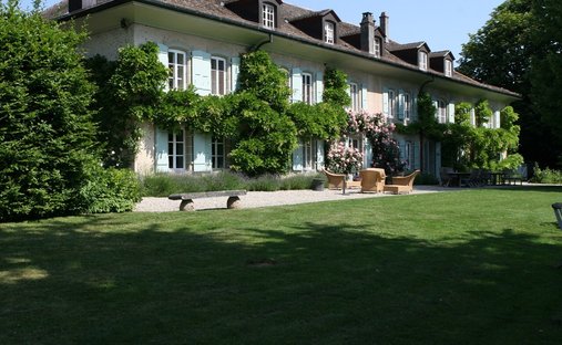 Apartment in Tolochenaz, Vaud, Switzerland 1