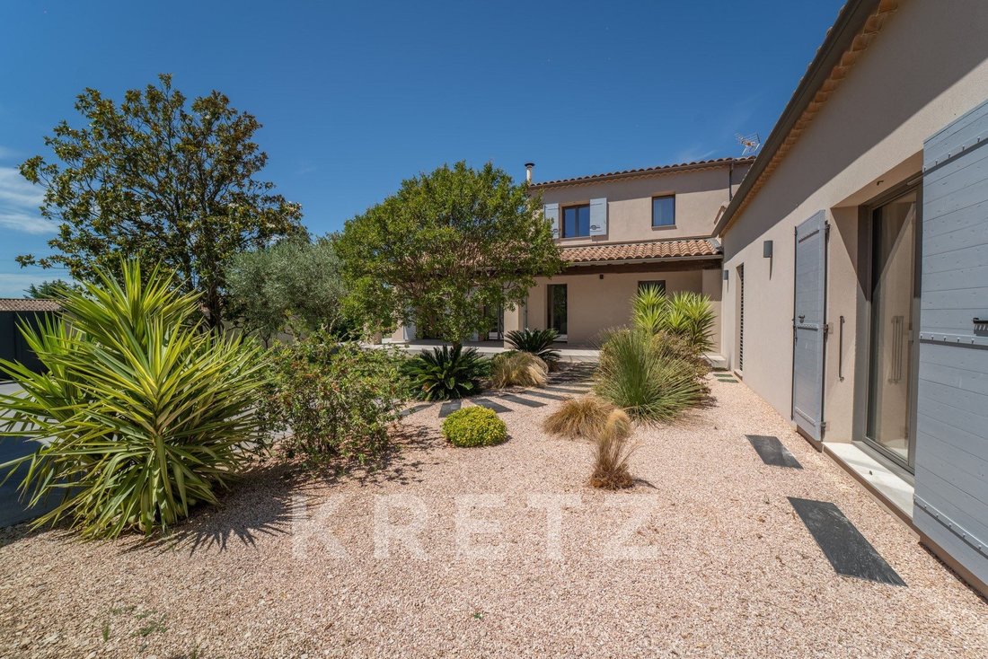 House in Maussane-les-Alpilles, Provence-Alpes-Côte d'Azur, France 1 - 18955035