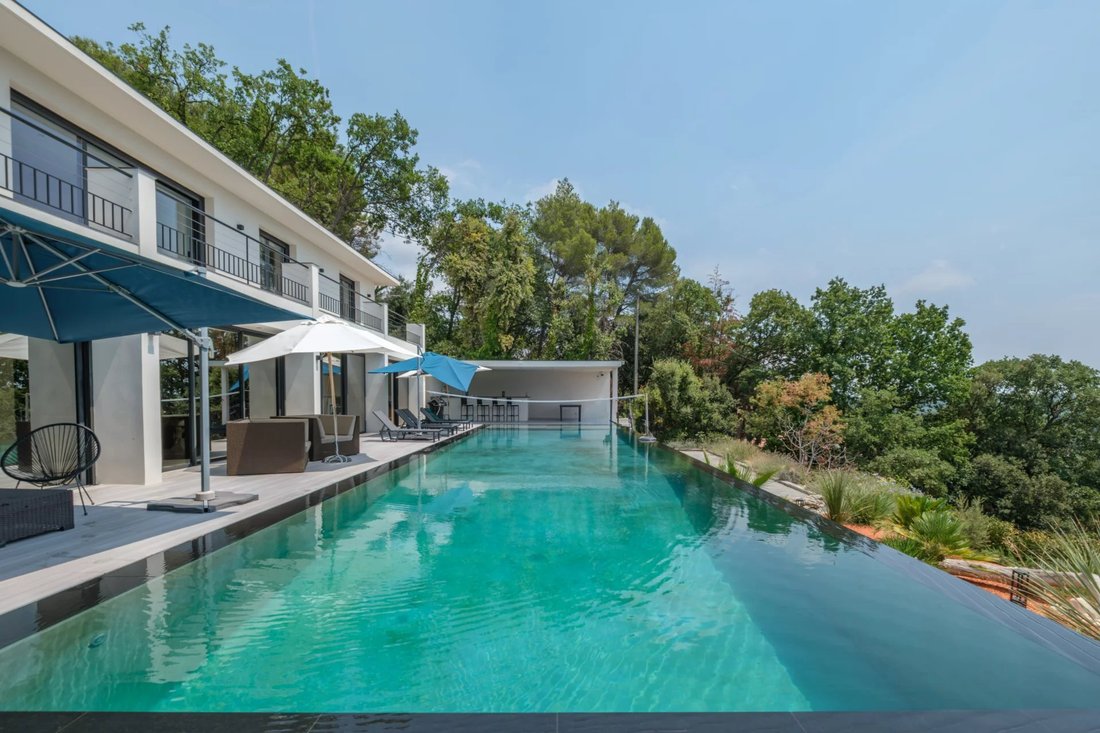 Villa in Tourrettes-sur-Loup, Provence-Alpes-Côte d'Azur, France 2 - 18949921