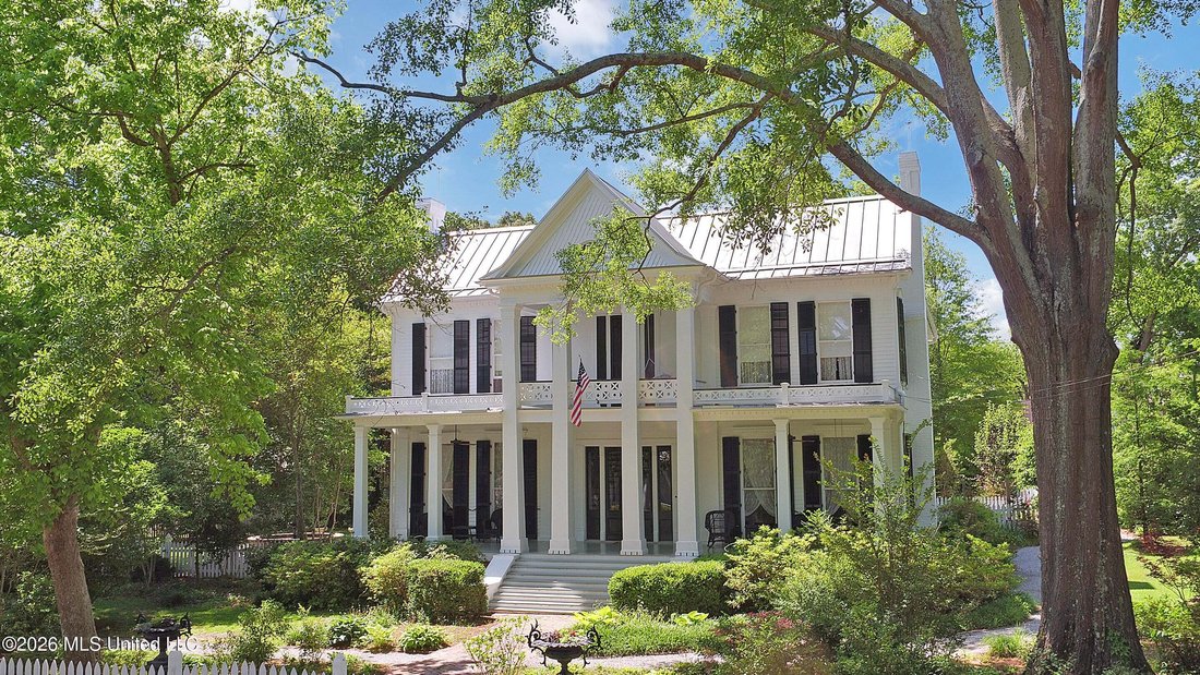 House in Canton, Mississippi, United States 1 - 18951656