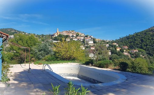 Villa in Aspremont, Provence-Alpes-Côte d'Azur, France 1