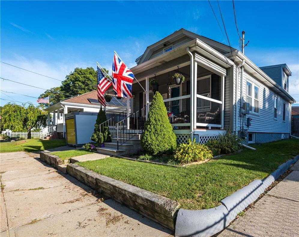 House in Lincoln, Rhode Island, United States 2 - 18952128