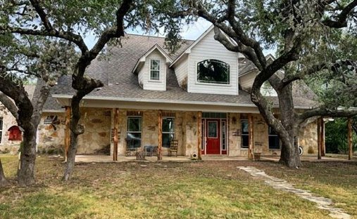 House in Rio Frio, Texas, United States 1