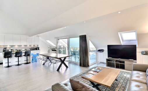 Apartment in Mont-sur-Rolle, Vaud, Switzerland 1