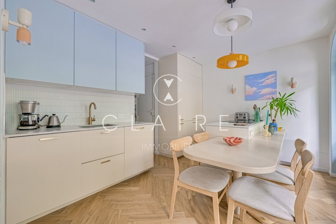 Apartment in Grange Aux Belles-Terrage, Paris 10e Arrondissement, Paris 3 - 18954604