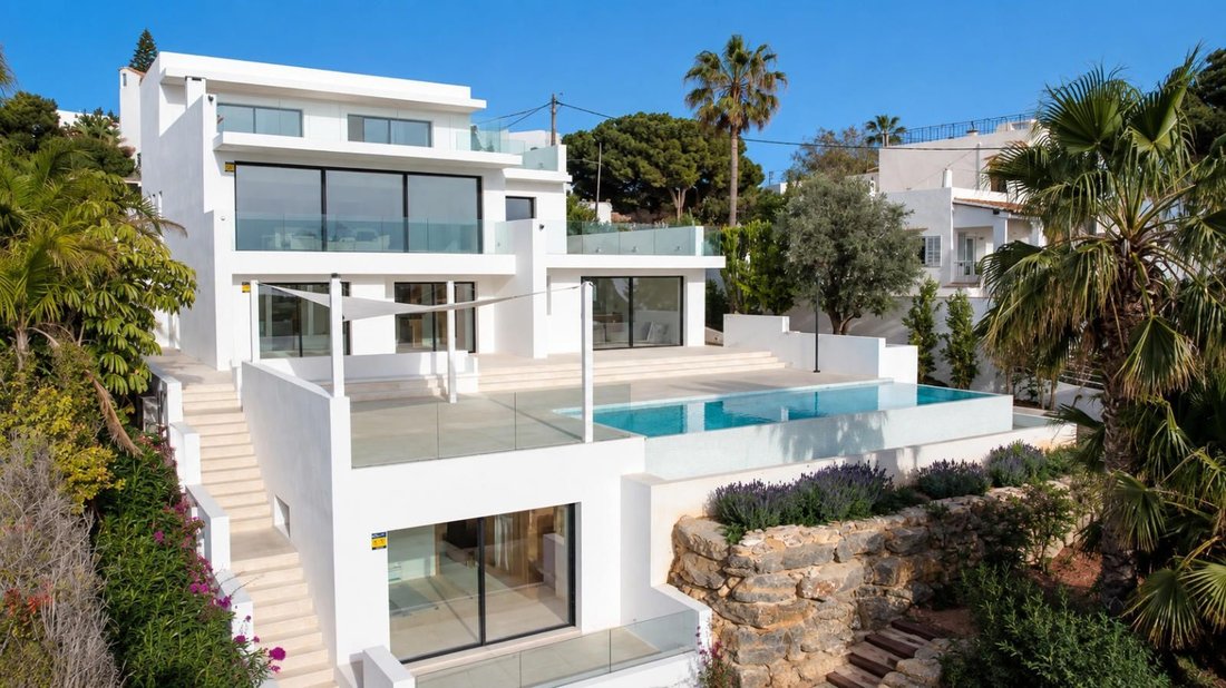 Villa in Jesus, Santa Eularia des Riu, Balearic Islands 2 - 18951636