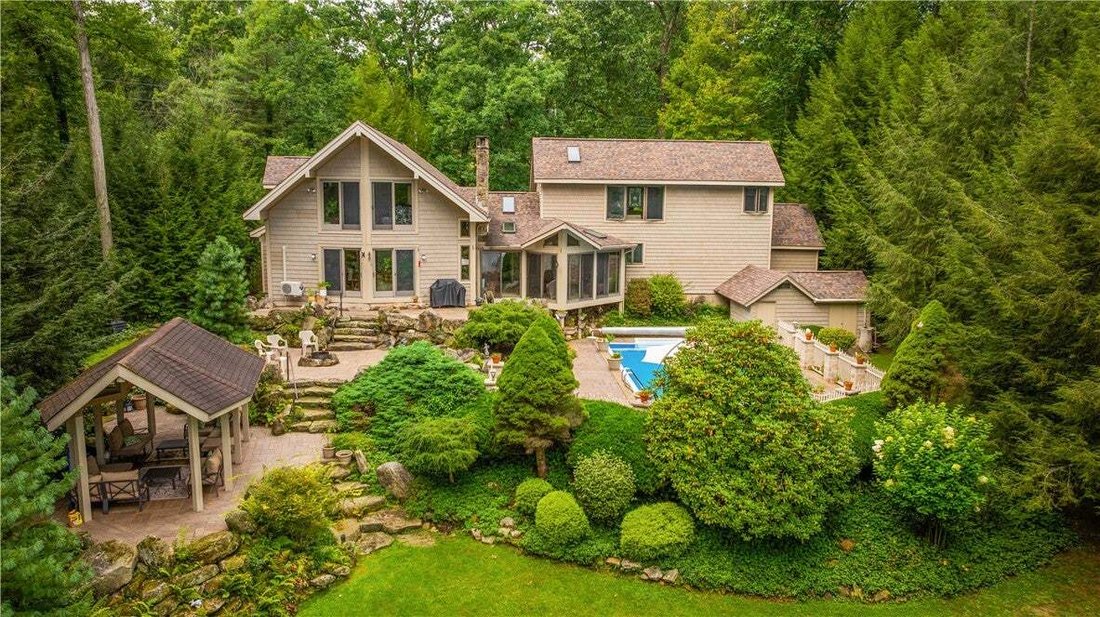 House in Mercer, Pennsylvania, United States 1 - 18948473