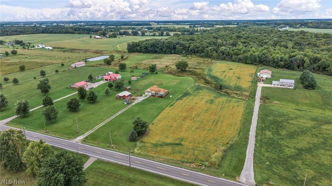 House in Spencer, Ohio, United States 5 - 18948700