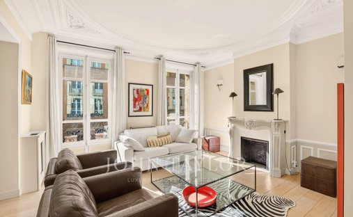 Apartment in Bois de Boulogne, Paris 16e Arrondissement, Paris 1