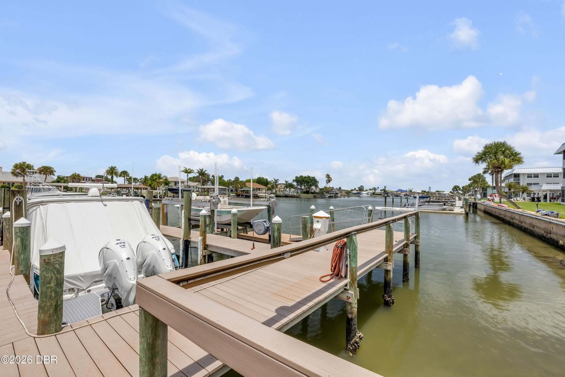 Condo in New Smyrna Beach, Florida, United States 5 - 18951696
