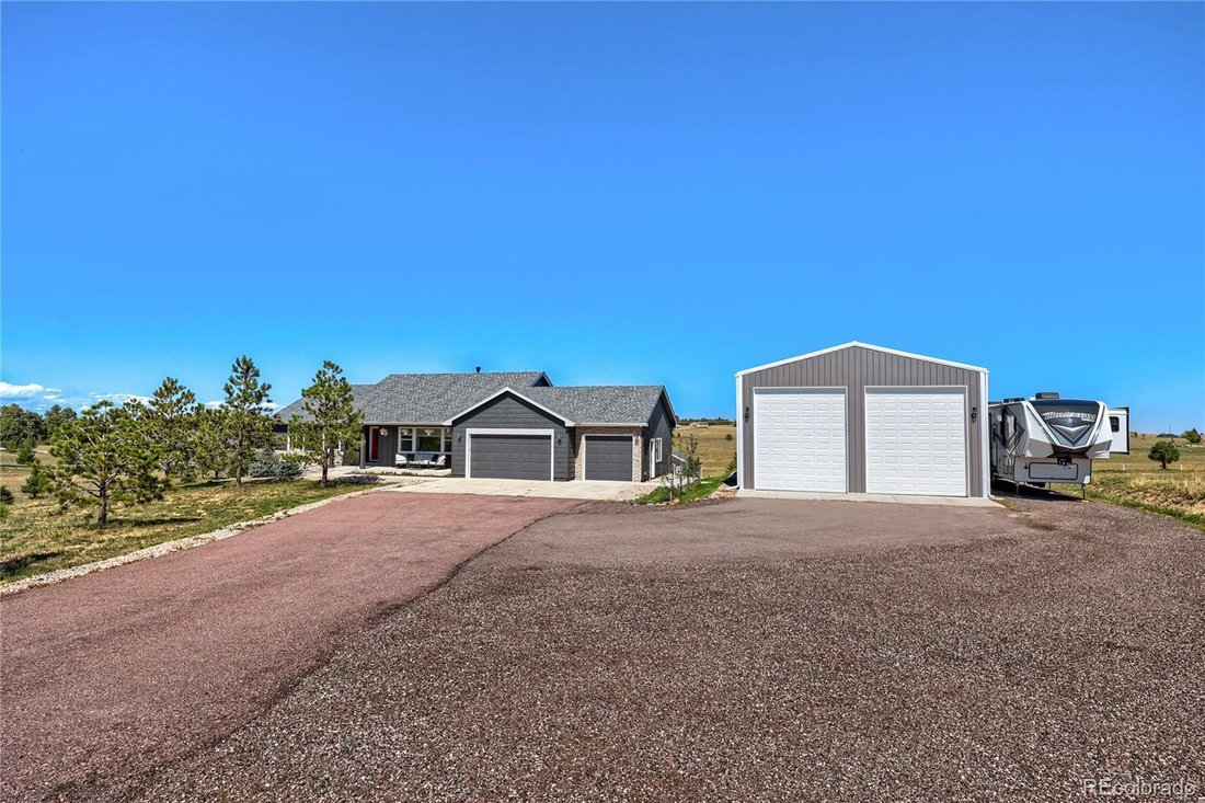 House in Elizabeth, Colorado, United States 1 - 18948523