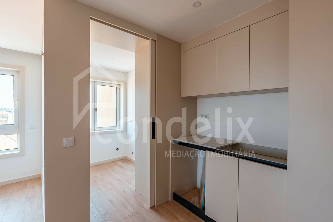 Apartment in Mafamude e Vilar do Paraiso, Porto District, Portugal 4 - 18954977