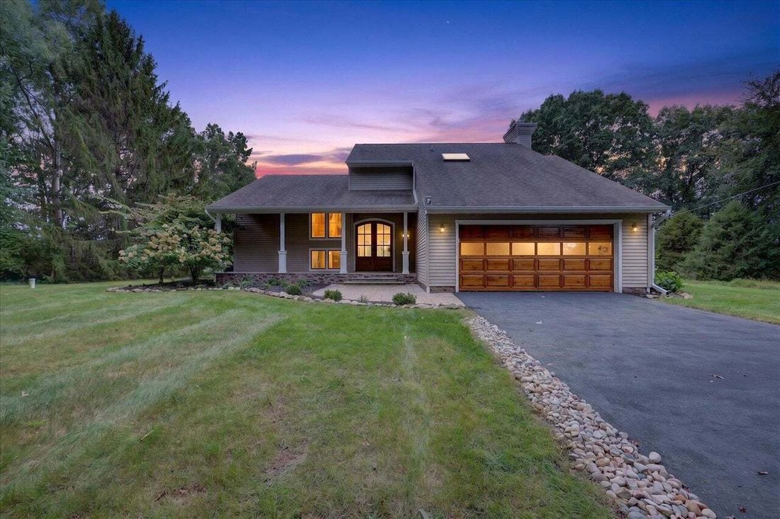 House in Marshall, Michigan, United States 1 - 18949203