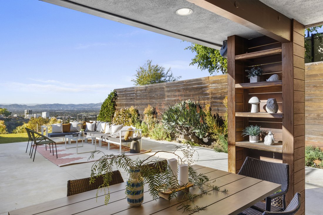 House in Los Angeles, California, United States 3 - 18955223