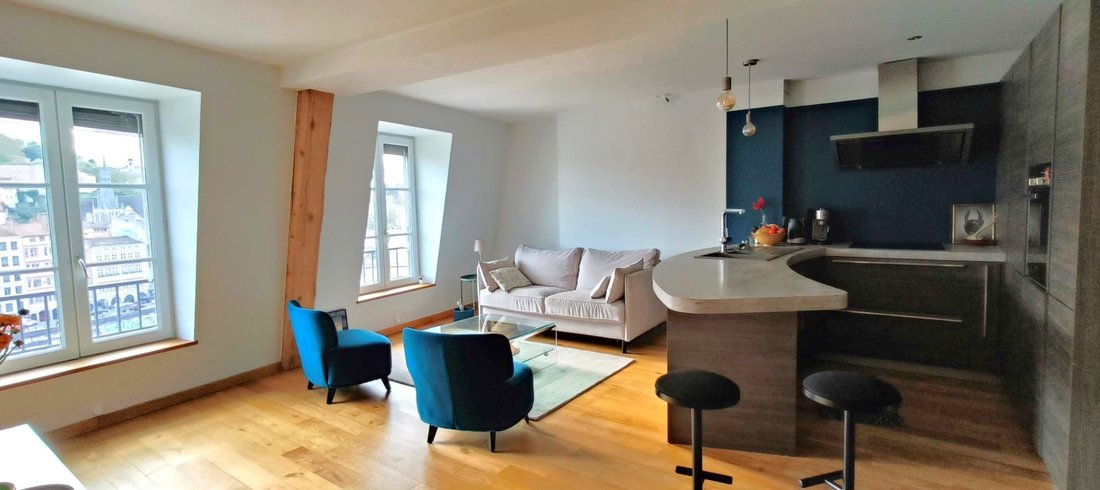 Apartment in Saint Vincent, Lyon 1er Arrondissement, Lyon 5 - 18954579