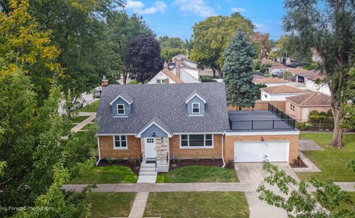 House in Westchester, Illinois, United States 1