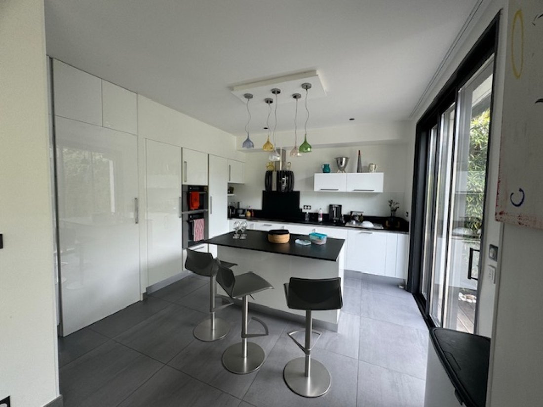 Villa in Nord, Sanary-sur-Mer, France 3 - 15653745