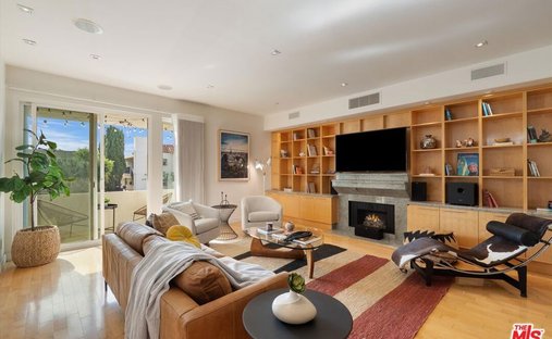 Condo in Los Angeles, California, United States 1