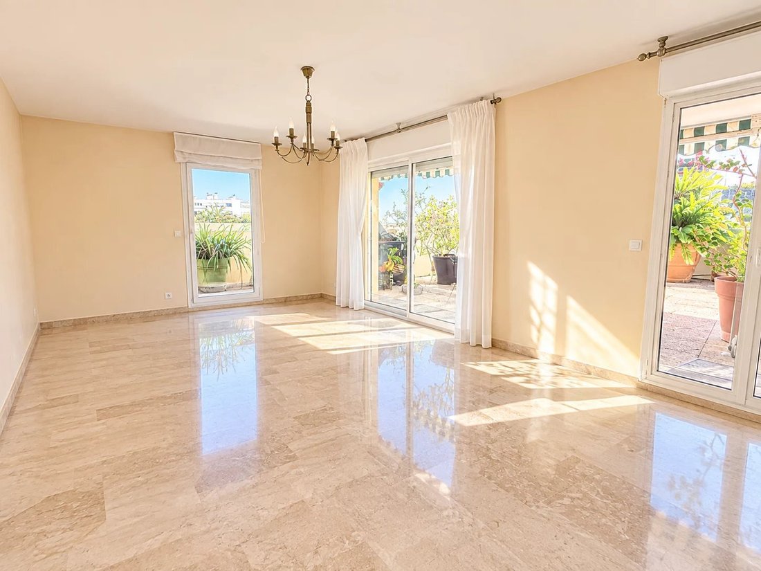 Apartment in Jardins de la Fontaine, Nimes, France 2 - 18954448