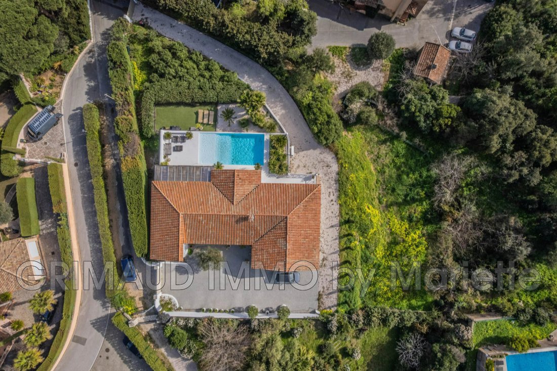 Villa in Grimaud, Provence-Alpes-Côte d'Azur, France 2 - 18949340