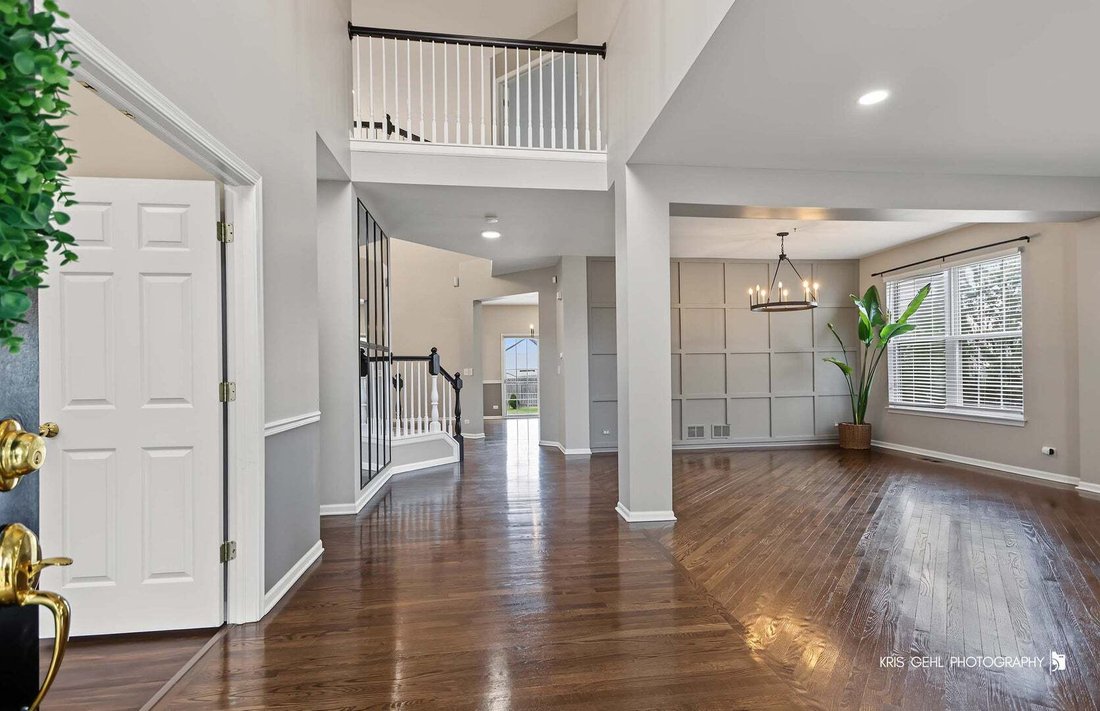 House in Gurnee, Illinois, United States 5 - 18953431