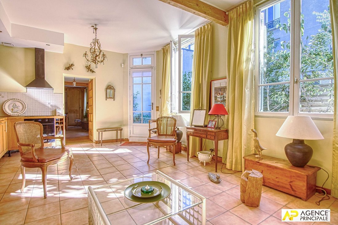 House in Domaine National du Château, Versailles, France 4 - 18949554