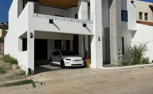 House in Hermosillo, Sonora, Mexico 1