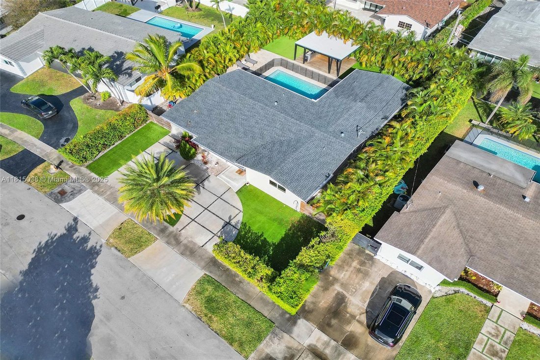 House in North Miami Beach, Florida, United States 4 - 18948565