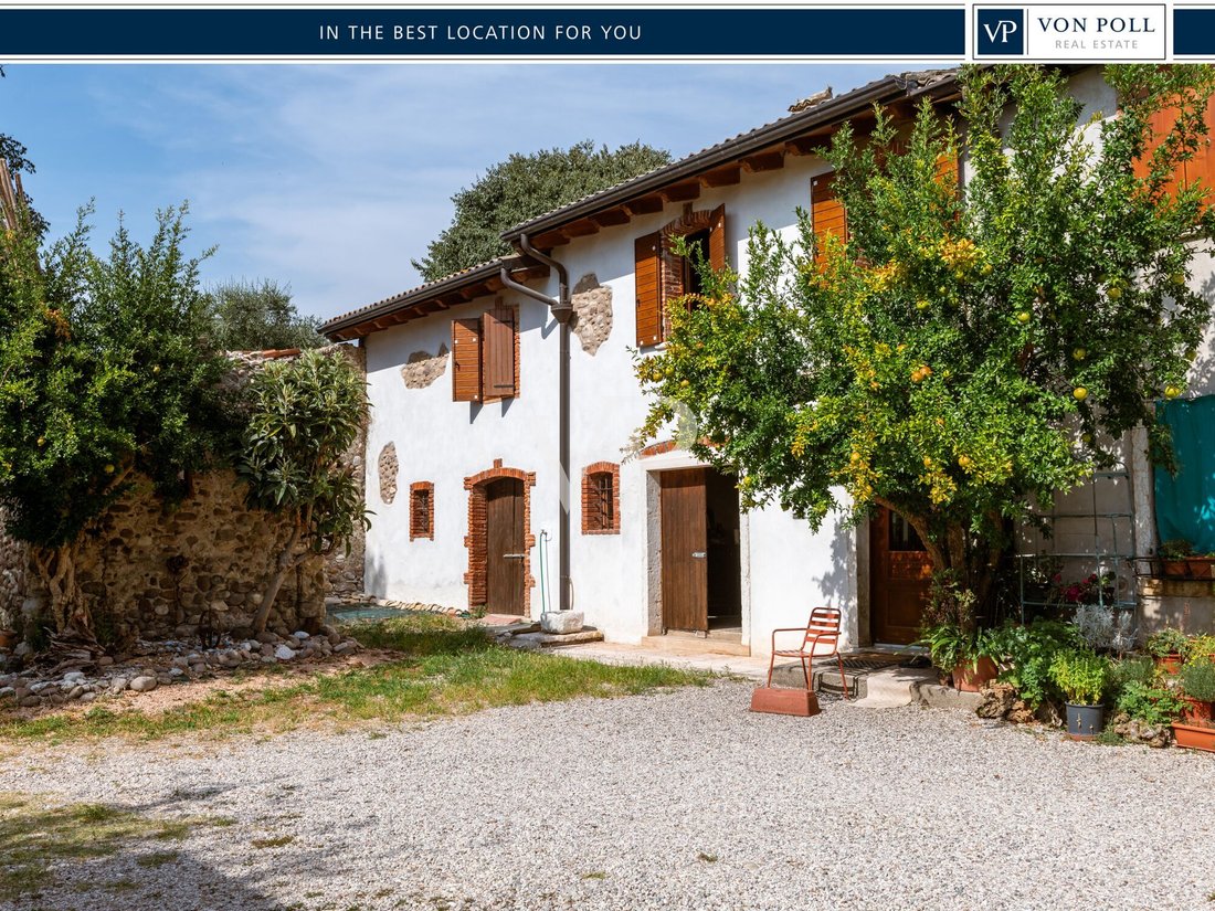 House in Bardolino, Veneto, Italy 1 - 18950248