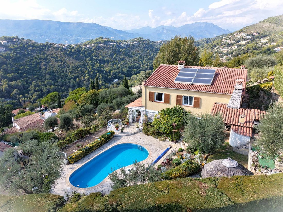 Villa in Aspremont, Provence-Alpes-Côte d'Azur, France 1 - 18954776