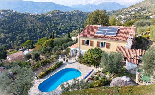 Villa in Aspremont, Provence-Alpes-Côte d'Azur, France 1