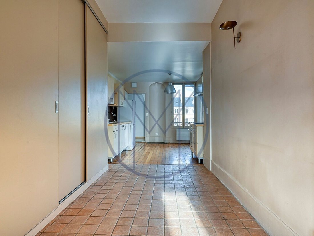 Apartment in Domaine National du Château, Versailles, France 3 - 18954431