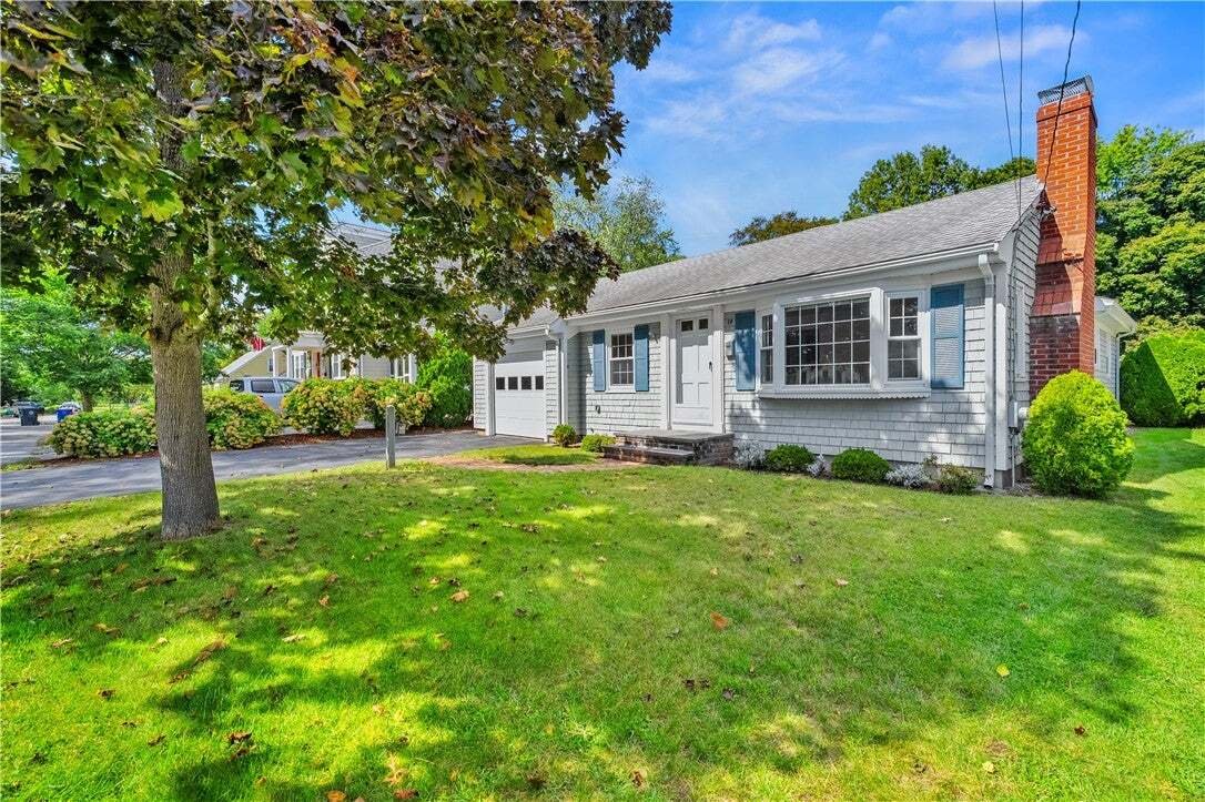 House in East Providence, Rhode Island, United States 3 - 18952133