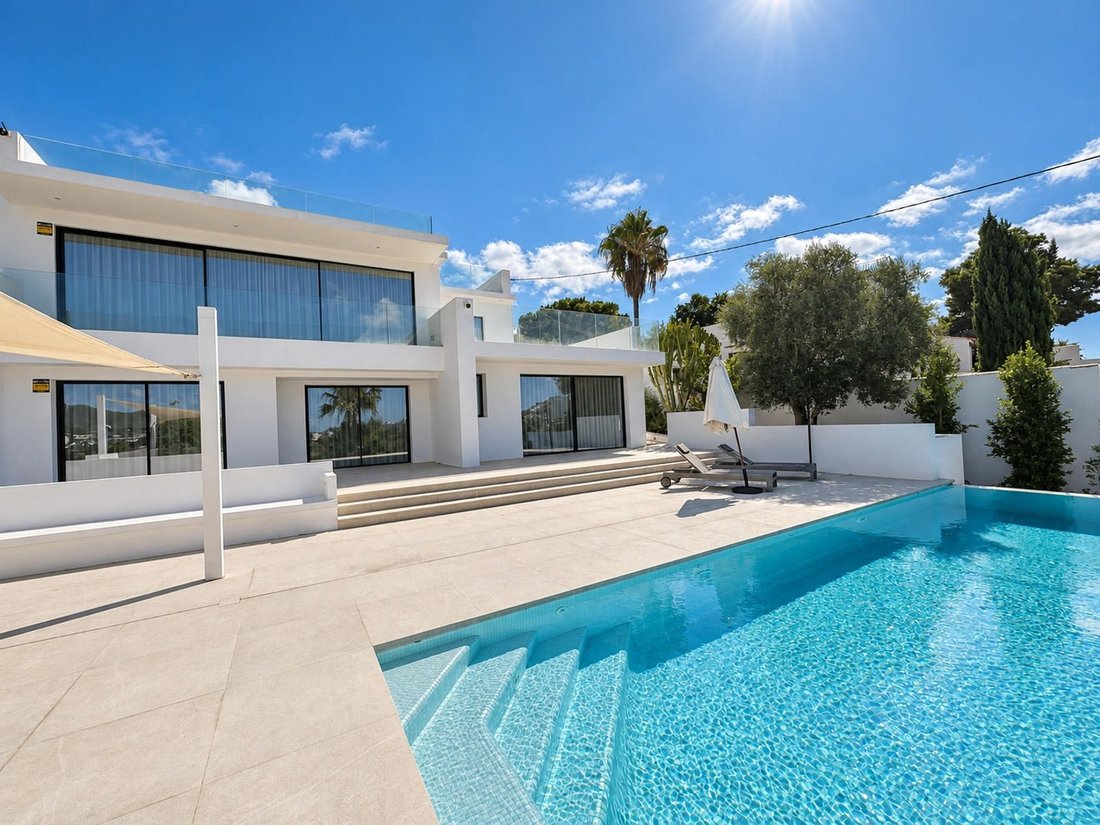 Villa in Jesus, Santa Eularia des Riu, Balearic Islands 1 - 18951636