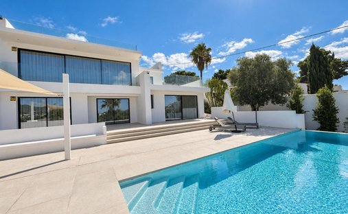 Villa in Jesus, Santa Eularia des Riu, Balearic Islands 1