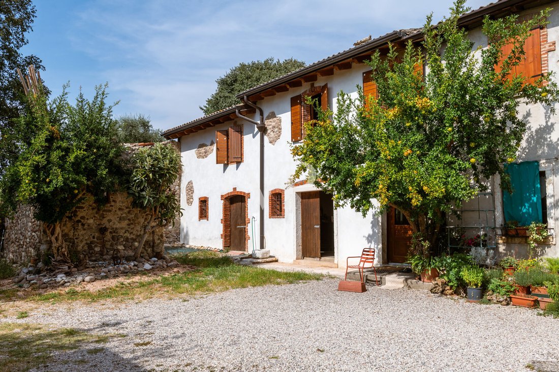 House in Bardolino, Veneto, Italy 2 - 18950248