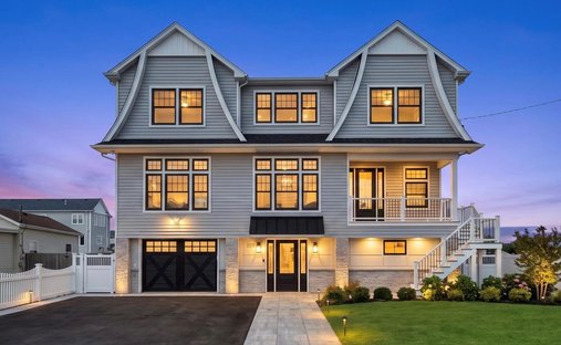 House in Seaford, New York, United States 1