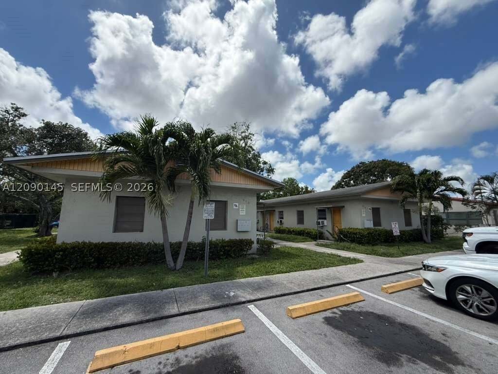 Wilton Manors, Florida, United States 1 - 18926108