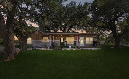 House in Tow, Texas, United States 1