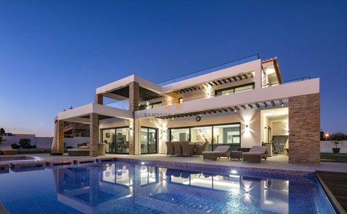 House in Carvoeiro, Algarve, Portugal 1