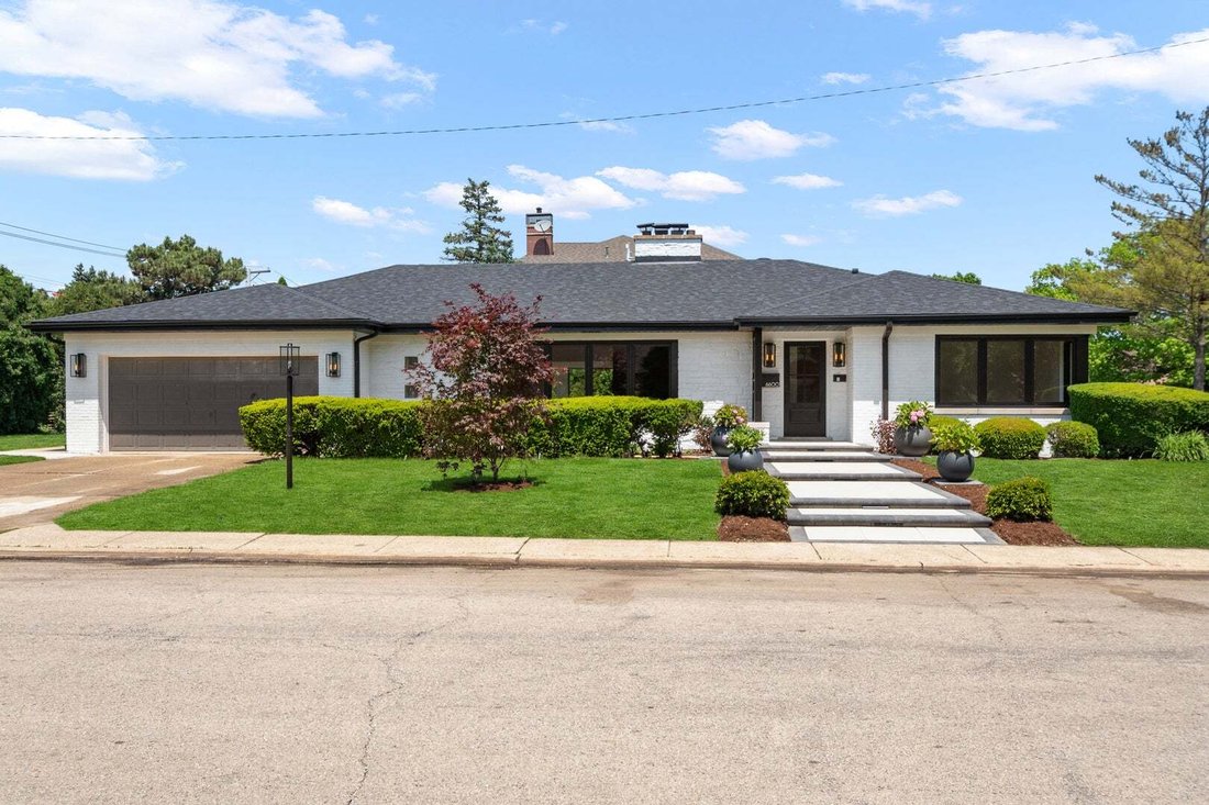 House in Lincolnwood, Illinois, United States 3 - 18953379