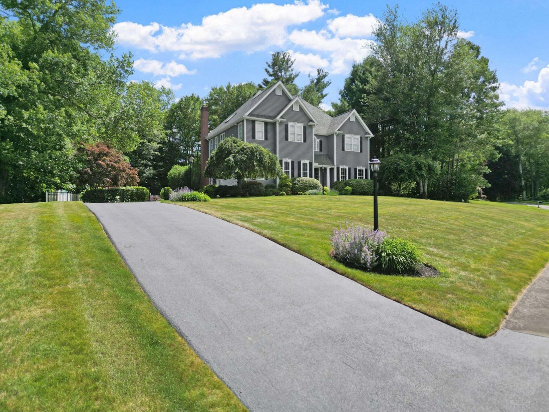 House in Medway, Massachusetts, United States 2 - 18948390