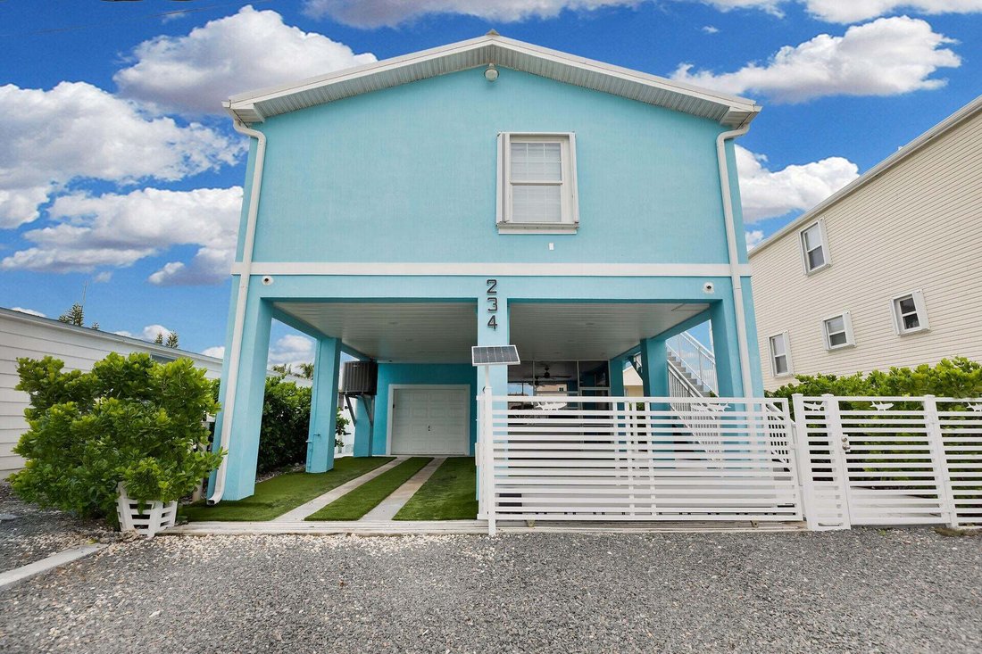 House in Key Colony Beach, Florida, United States 3 - 18781527