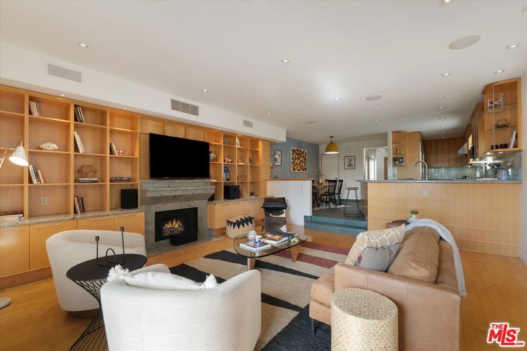 Condo in Los Angeles, California, United States 4 - 18952282