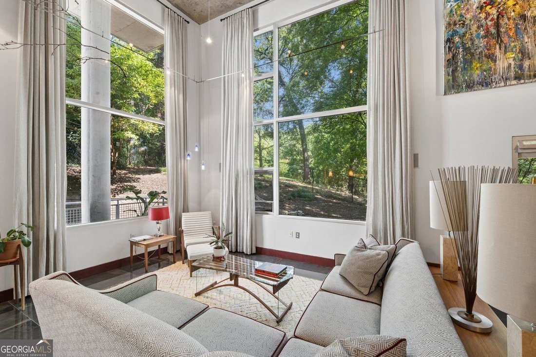 Condo in Atlanta, Georgia, United States 1 - 18949374